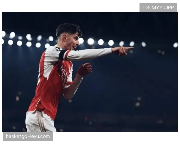 佩佩英超赛季闪耀，关键表现助球队冲击冠军