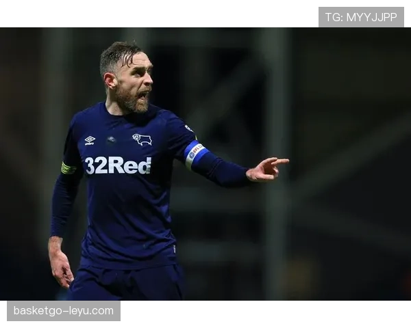 德比郡领跑英甲积分榜展现霸主实力